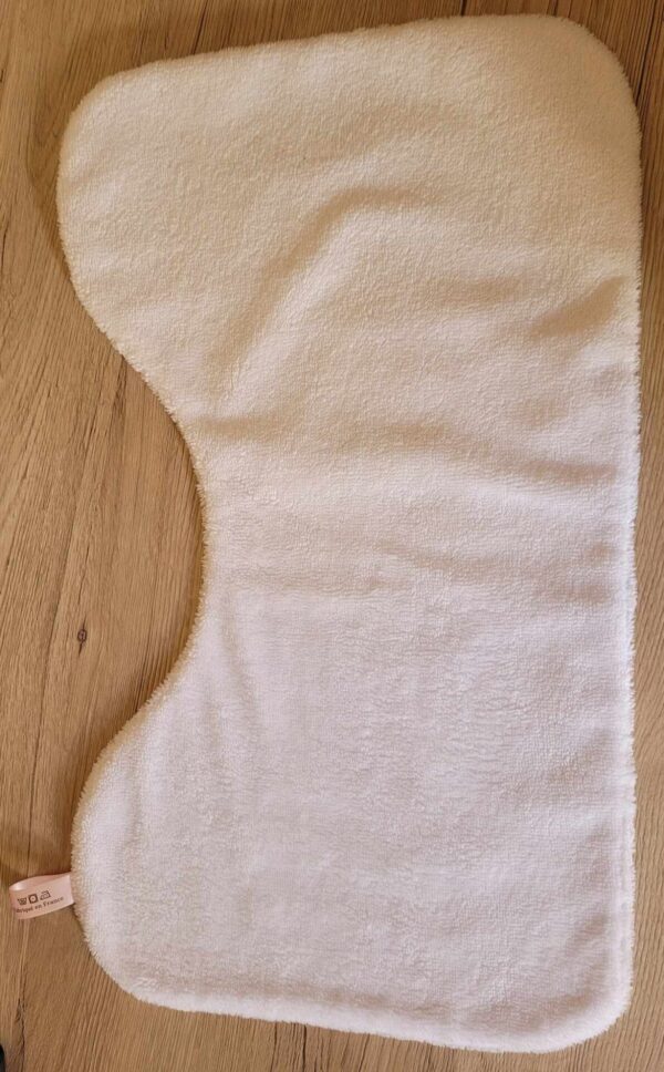 dos linge de régurgitation blanc
